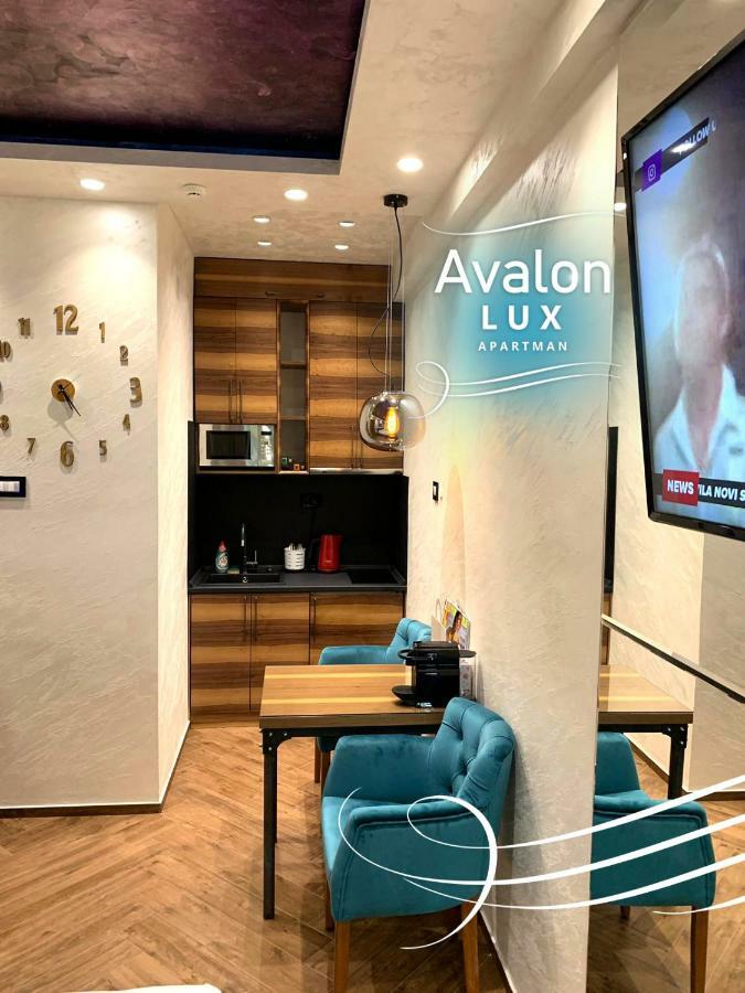 Avalon Lux Studio Apartment Νόβι Σαντ Εξωτερικό φωτογραφία